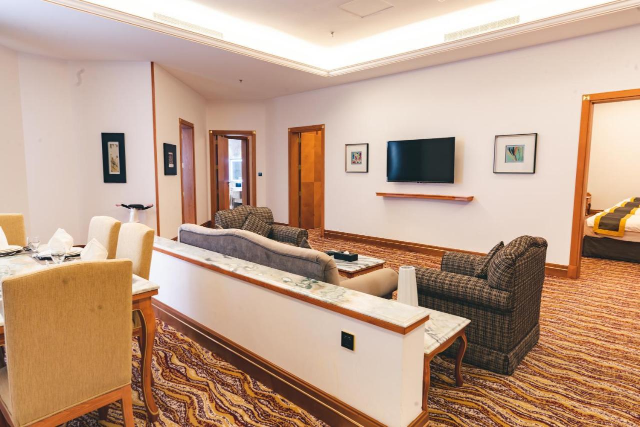 Iridium Hotel Ta'if Zewnętrze zdjęcie